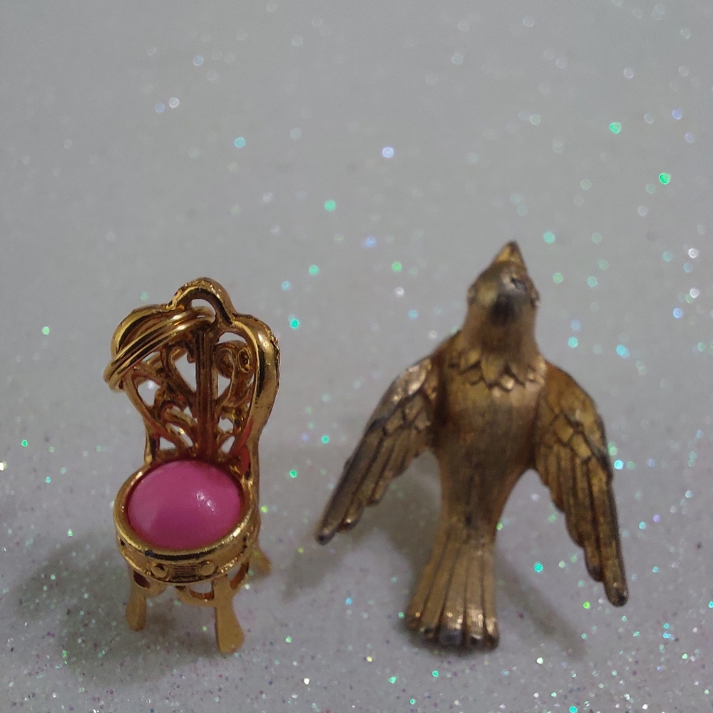 Avon VTG 70s Chair Charm & Peace Dove Brooch/Tie Tack, Lot of 2, Estate Jewelry